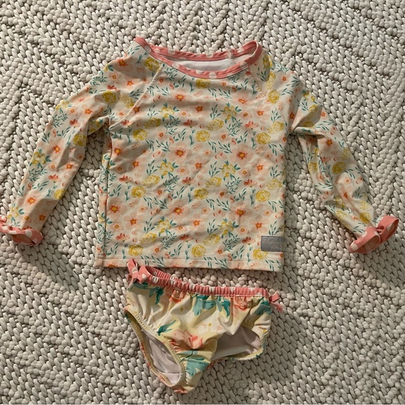Eleanor Rose pattern mix floral rash guard bathing suit, size 3/4 - Picture 1 of 8